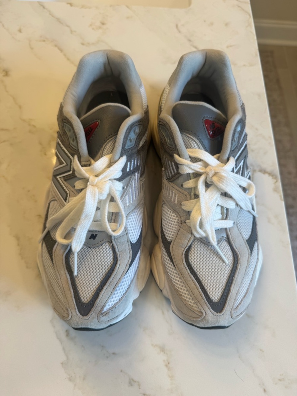 New Balance Women’s 9060